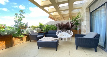 כפר סבא,הזמר העברי/ירוקה 60,עפרה חזה,7 חדרים חדרים,דופלקס,עפרה חזה,3155