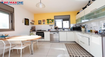 כפר סבא,הזמר העברי/ירוקה 60,וילנסקי,6 חדרים חדרים,דירה,וילנסקי,3245