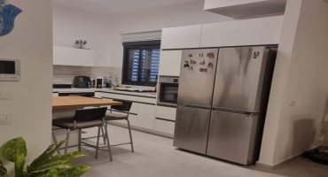 רעננה,נווה זמר,יהודה עמיתי,5 חדרים חדרים,דירה,יהודה עמיתי,3266