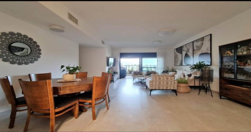 רעננה,נווה זמר,יהודה עמיתי,5 חדרים חדרים,דירה,יהודה עמיתי,3266