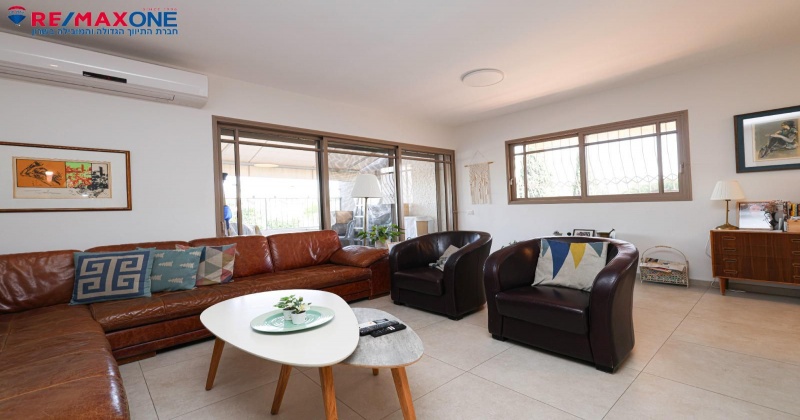 כפר סבא,מרכז העיר,גלעד,4 חדרים חדרים,דירה,גלעד,3269