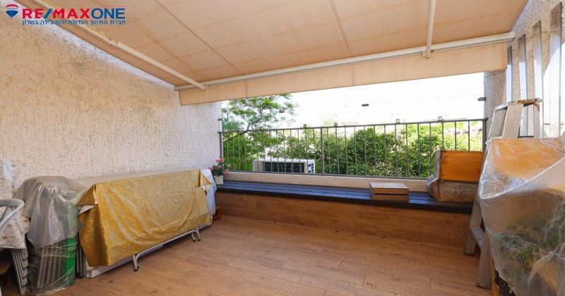 כפר סבא,מרכז העיר,גלעד,4 חדרים חדרים,דירה,גלעד,3269