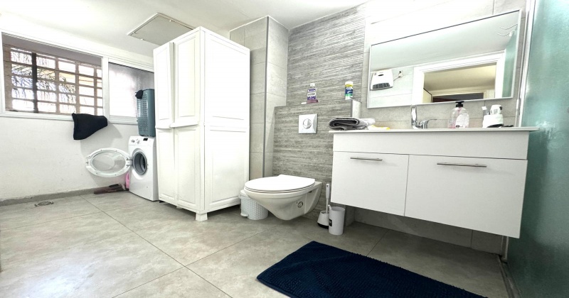 כפר סבא,הדרים החדשה,עמק עירון,5 חדרים חדרים,דירה,עמק עירון,3284