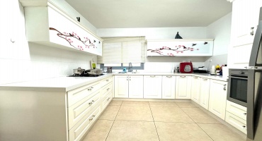 כפר סבא,הדרים החדשה,עמק עירון,5 חדרים חדרים,דירה,עמק עירון,3284