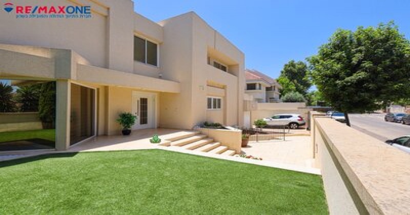 רעננה,שכונת אשר,10 חדרים חדרים,וילה,3308