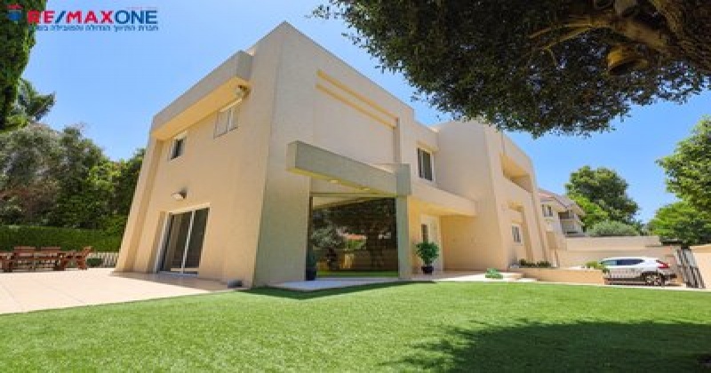 רעננה,שכונת אשר,10 חדרים חדרים,וילה,3308