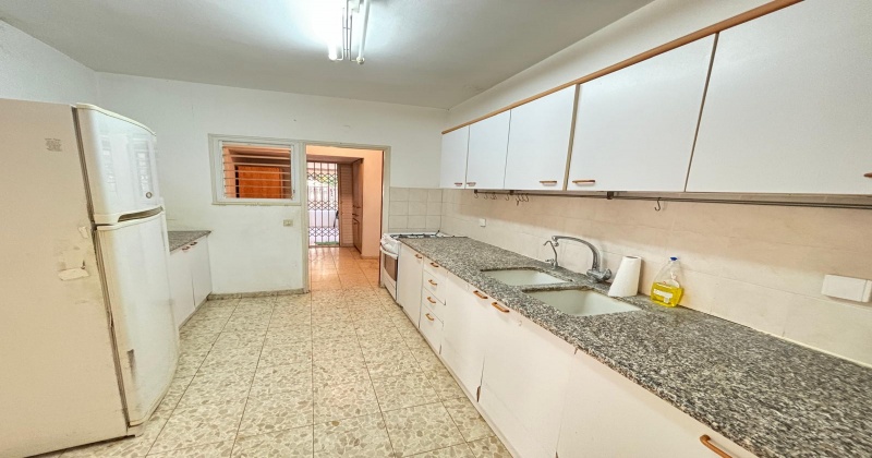 כפר סבא,מרכז העיר,הכרמל,4.5 חדרים חדרים,דירה,הכרמל,3317