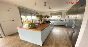 כפר סבא,מרכז העיר,דב הוז,7 חדרים חדרים,דופלקס,דב הוז,3320