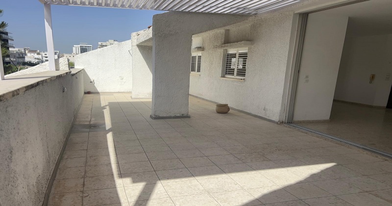 כפר סבא,מרכז העיר,טרומפלדור,7 חדרים חדרים,דופלקס,טרומפלדור,3354