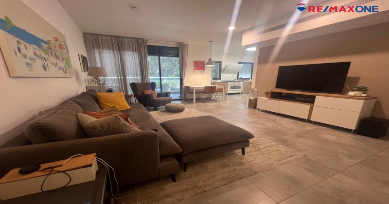 כפר סבא,שכונת הפרחים,הרקפת,4 חדרים חדרים,דירה,הרקפת,3356