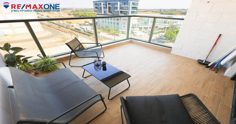 כפר סבא,ירוקה 80,אנגל,3 חדרים חדרים,דירה,אנגל,3359