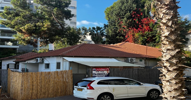 כפר סבא,מרכז העיר,התחיה,3.5 חדרים חדרים,בית על מגרש,התחיה,3363